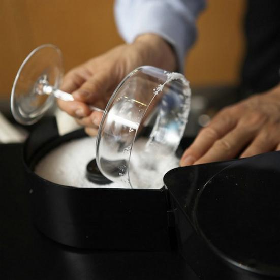 Glass Rimmer Food Grade Smooth Edge Multi-layer Dustproof Rotatable Multipurpose Plastic 3-Tier Bar Glass Cocktail Sugar Salt Rimmer Kitchen Supplies