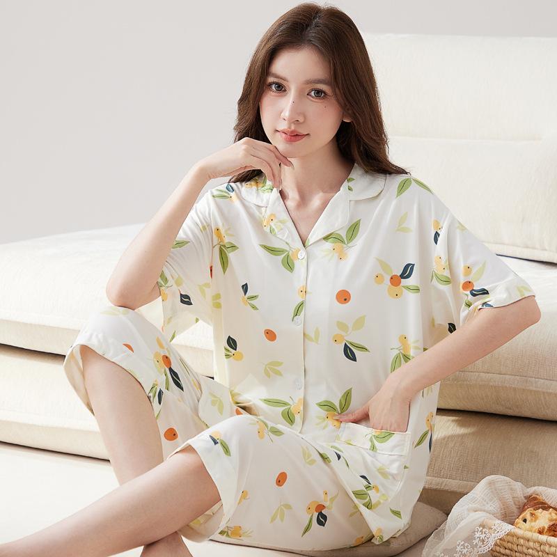 Middle-aged mother shows young pajamas women's summer new short-sleeved cropped pants loungewear imitation cotton casual suit