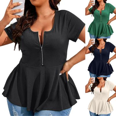 Футболка женская облегающая с короткими рукавами, однотонной расцветкой, застежкой-молнией и V-образным вырезом