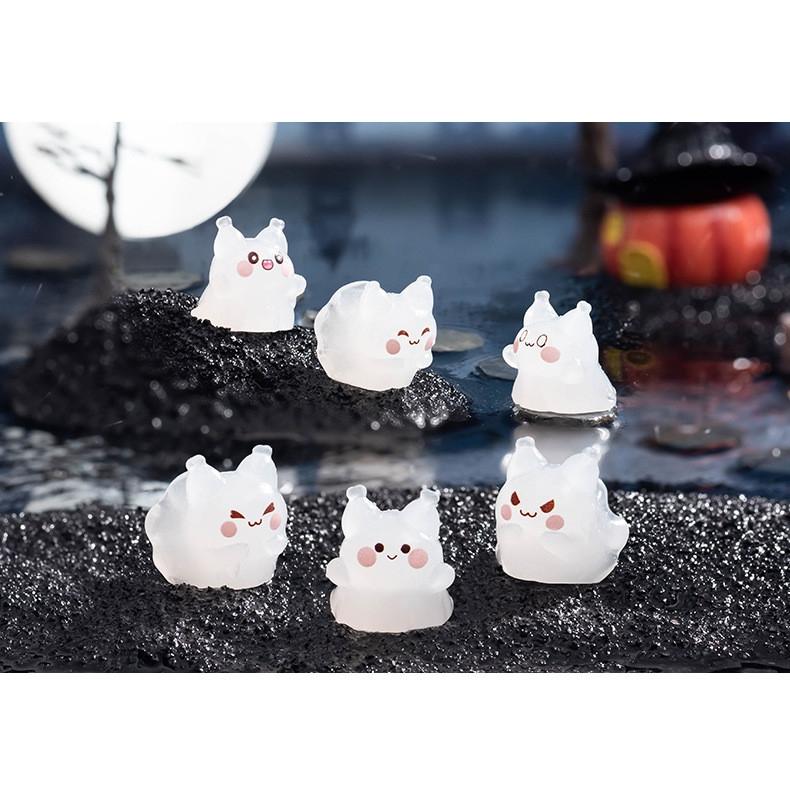 6Pcs Luminous Cartoon Cat Animal Miniatures Glow In the Dark Ornaments Fairy Garden Decoration Moss Terrarium Micro Landscape
