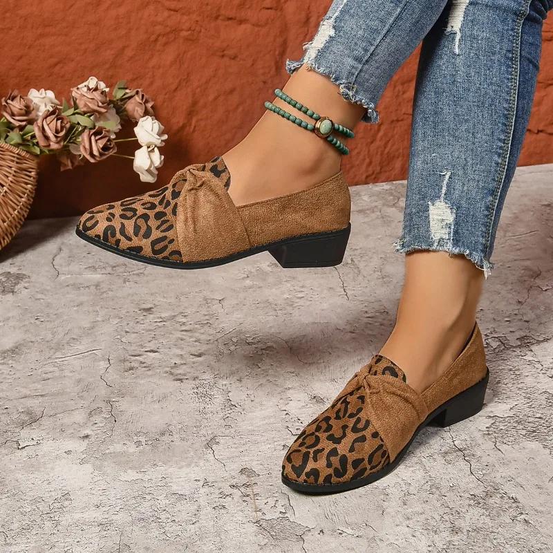 Модная женская обувь Slip-on женские туфли на высоком каблуке Модные туфли с леопардовым принтом для офиса и карьеры Большие размеры на каблуках для женщин