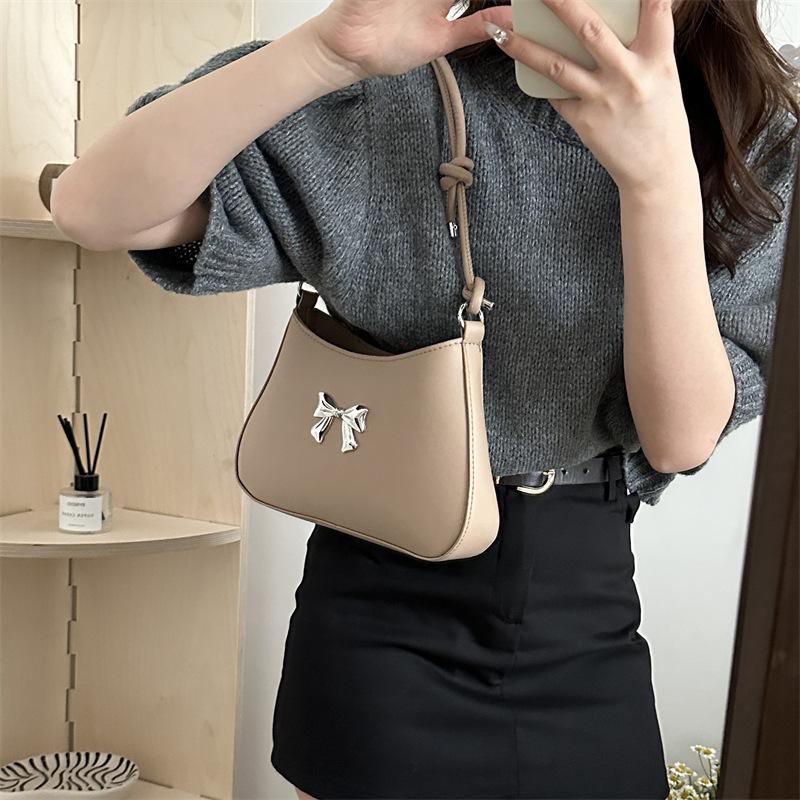 Сумка-бантик премиум-класса для женщин 2024 года, новая весенне-летняя универсальная сумка через плечо премиум-класса с текстурой