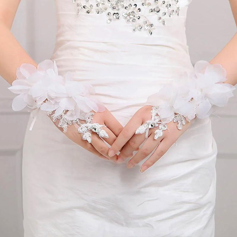 2 шт. Свадебные украшения Эстетическая красота Полые кружева Элегантные предложения вечеринка Одиночные вечерние цветочные перчатки танцевальные костюмы