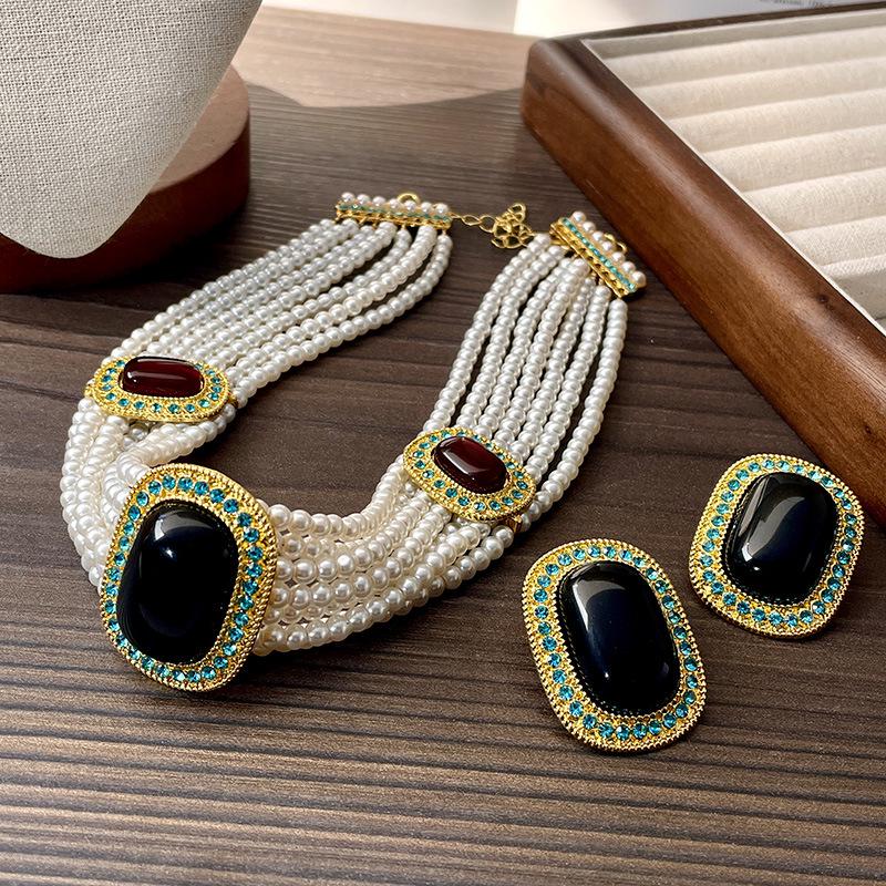 Vintage Western Gemstone Earrings and Pearl Multi-Layer Choker Necklace Set for Women - Elegant Retro Court Style