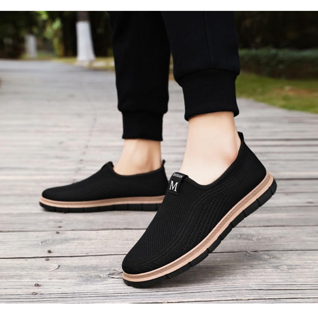 Men's Shoes Summer Breathable New One Foot Cloth Shoes Fly Woven Odorless Feet Versatile Casual Shoes