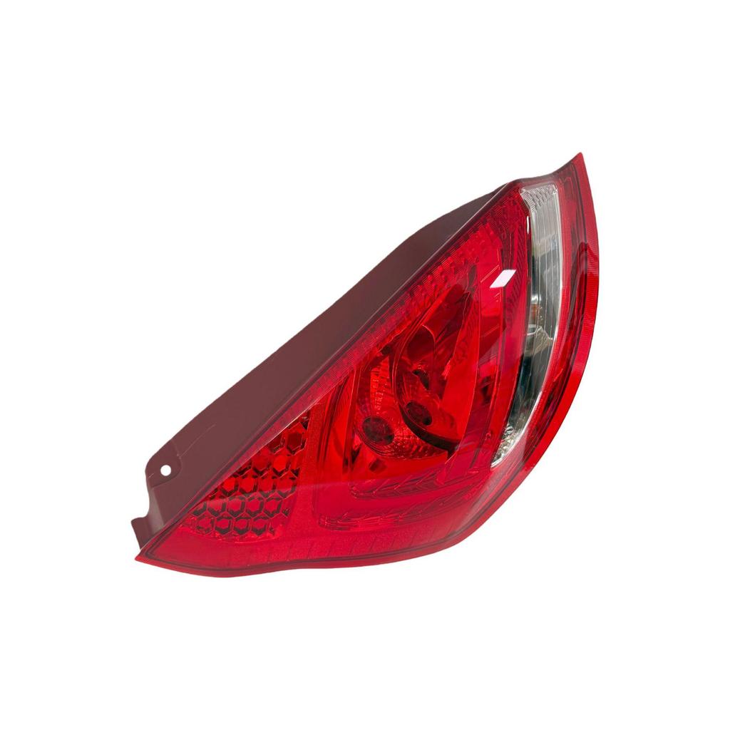 Задние фонари Ford Fiesta Хэтчбек (2009-2012), Модель 8A61-13405-AL.