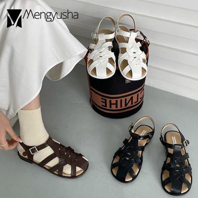 Мода 2024 года, сандалии-гладиаторы с пряжкой на ремешке, женские кожаные туфли-лоферы с перекрестными ремешками, женские туфли с вырезами, ретро-шлепанцы, босоножки на низком каблуке