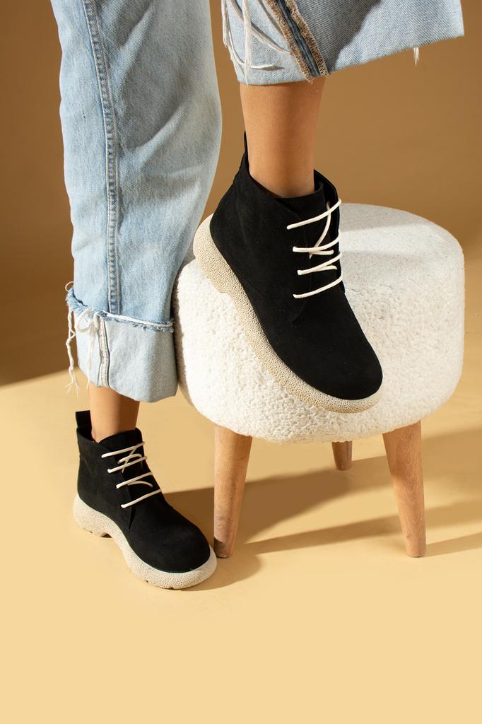 Стильные женские замшевые ботинки на шнуровке с удобной подошвой 60-1015-23Замша