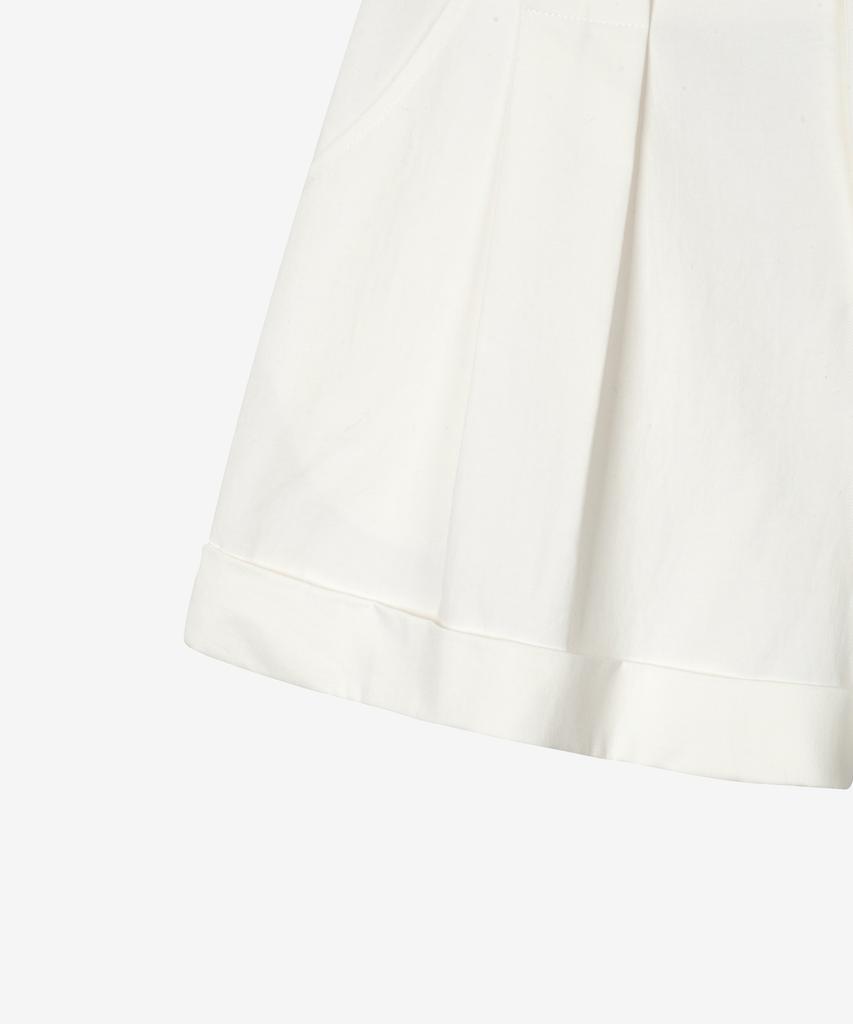 BASIKA Daily Double-Pleated Cotton Shorts (White)