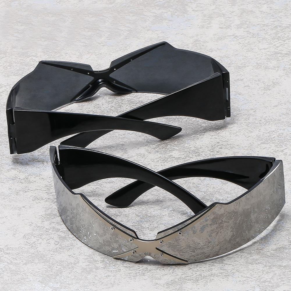 Солнцезащитные очки для мужчин и женщин, в стиле хип-хоп, уникальный дизайн, цельные металлические элементы, модные образы.