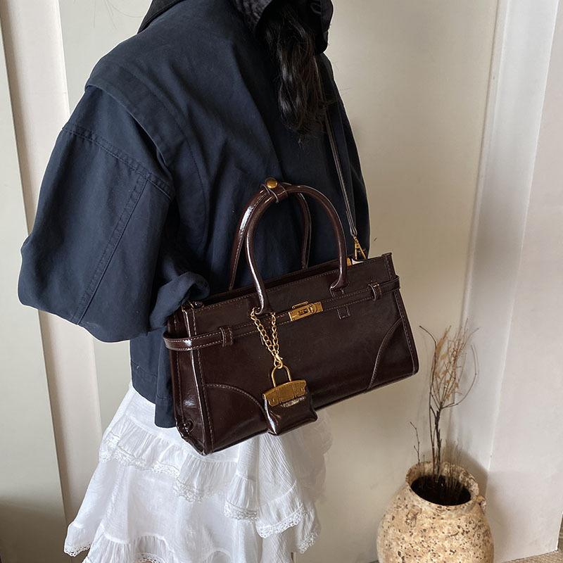 Niche Fashion Oil Wax Leather Portable Refrigerated Retro Casual Shoulder Bag High-End Tote Женская сумка