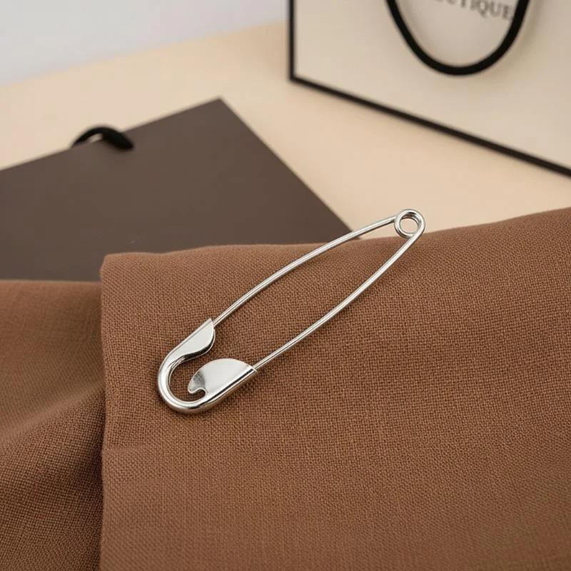 Creative Safety Pin Metal Hair Claw Clip Large Barrette for Thick Hair Girls Daily Fashion Hairstyle Accessory