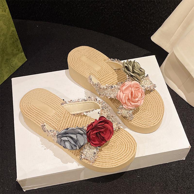 Stylish Summer Wedge Flip Flops For Women With Floral Design Comfortable Casual Wear