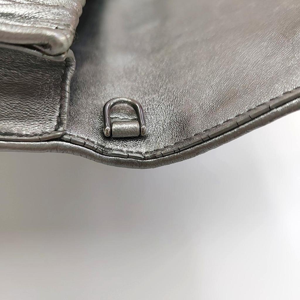 [Pre-Owned] Matelassé Solid Compact Leather Shoulder Bag - Good #1SCOR09