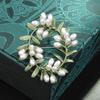 High-End Pearl Brooch Women'S Anti-Light Garland Brooch High-End Niche Brooch Clothing Jewelry