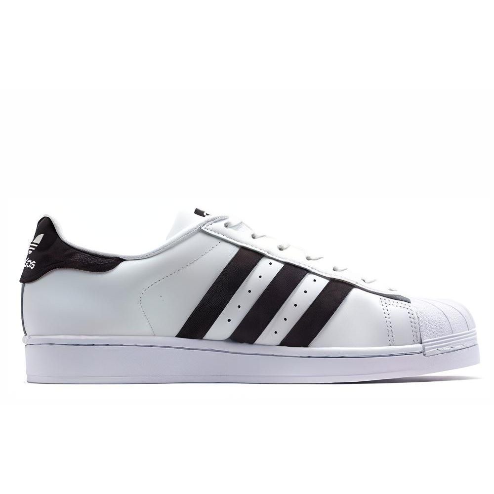 adidas Оригинальные кроссовки Superstar, прочные низкие кеды для скейтбординга, мужские кроссовки, черно-белые cp9761