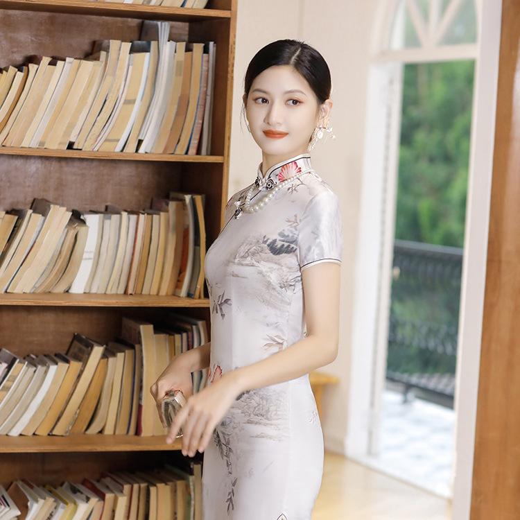 1011 summer and autumn new short-sleeved long satin plain white Chinese style thin cheongsam skirt large size women's clothing