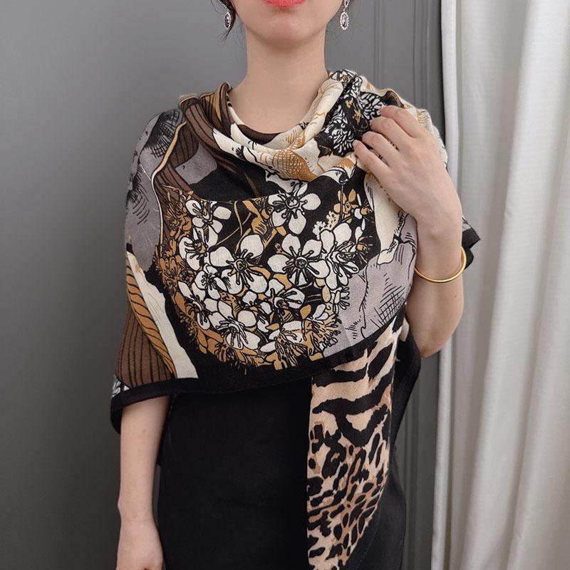 Winter Fashion 130Cm Square Leopard Floral Thick Viscose Shawl Scarf Lady High Quality Wrap Pashmina Stole Bufandas Muslim Hijab