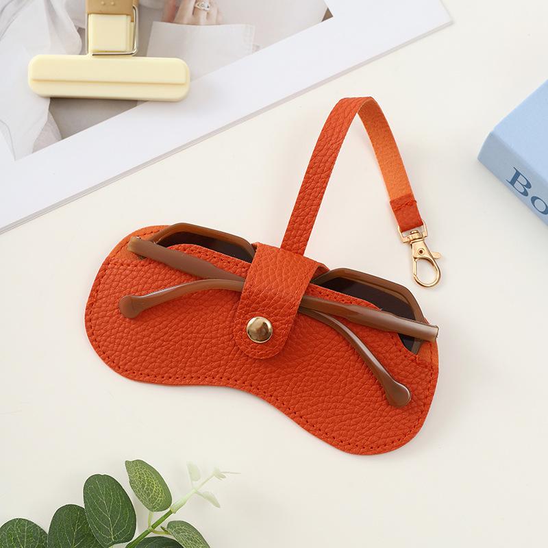 Fashionable Retro Myopia & Sunglasses Case with Portable Buckle - Simple Glasses Storage Bag