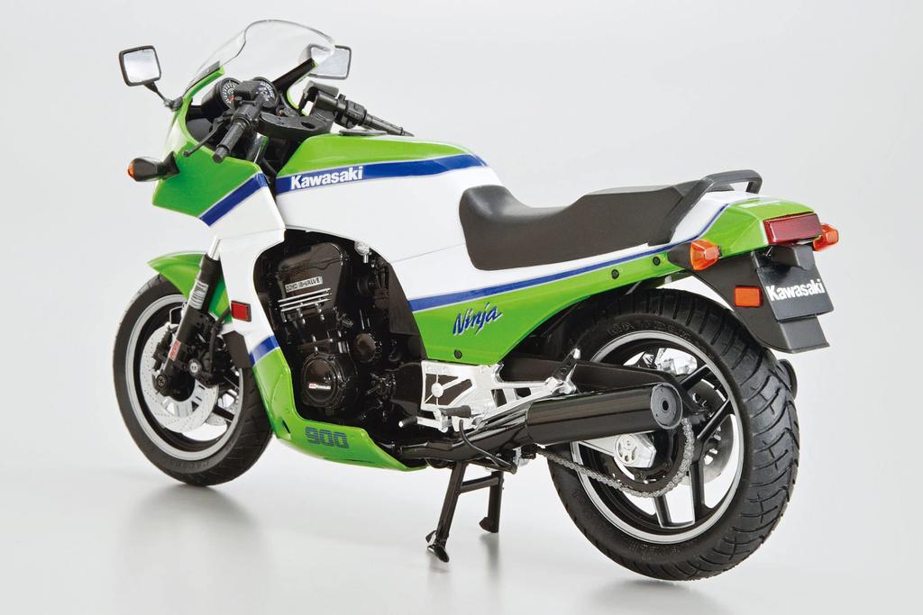 Aoshima Bunka Kyozaisha The Bike Series Kawasaki ZX900A GPZ900R Ninja 1985 пластиковая модель литья Цвет 1/12 № 29