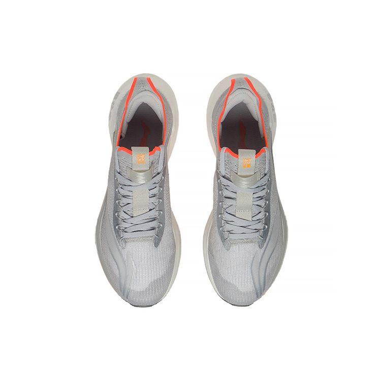 Li-Ning Essential светоотражающие легкие амортизирующие нескользящие износостойкие низкие кроссовки для бега мужские серо-оранжевые ARRS003-14