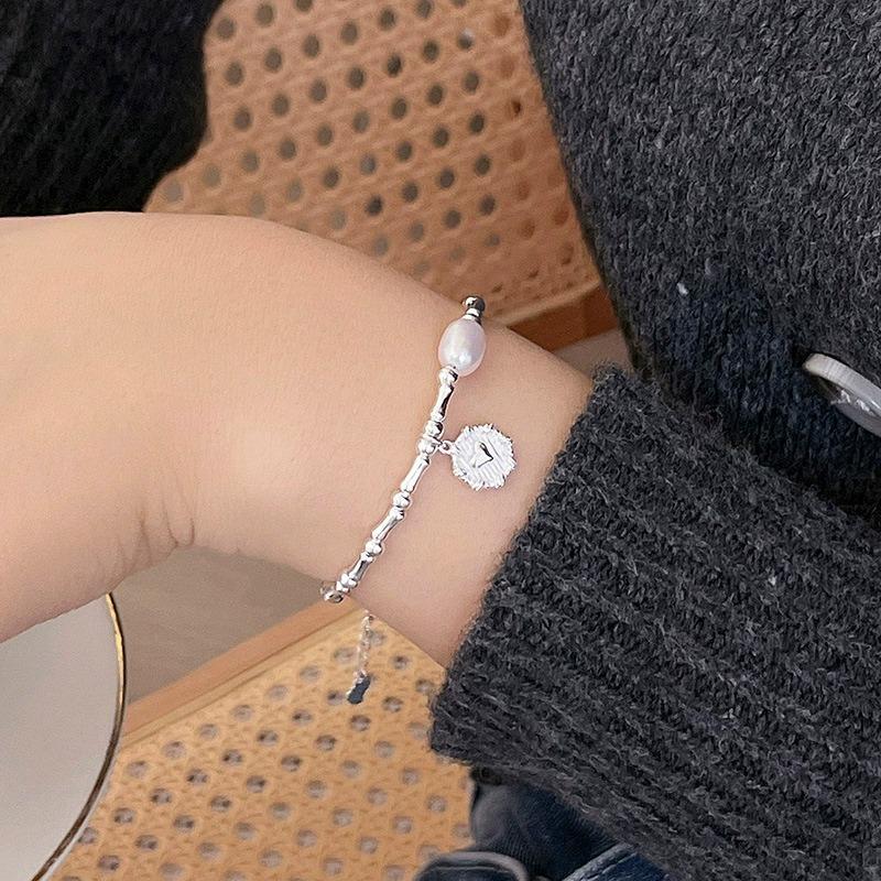 925 Sterling Silver Bracelet with Genuine Pearls and Elegant Knots Design Luxury Beaded Charm Party Jewelry for Women