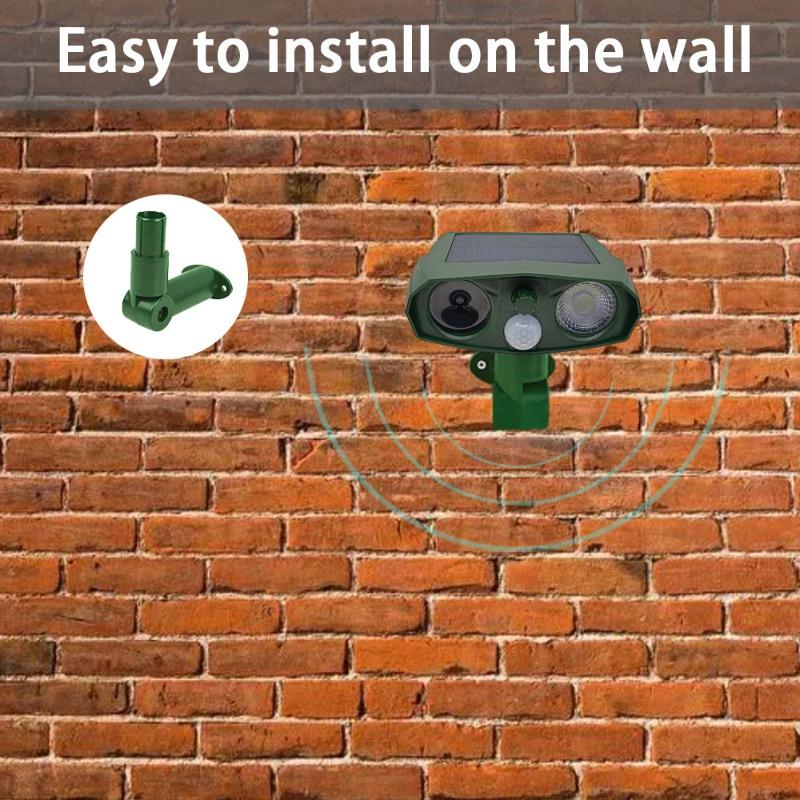 Solar Ultrasonic Mouse Repeller Waterproof Animal Repeller Outdoor Patio Lawn Dog and Wolf Repeller