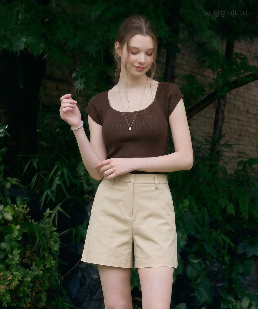 ROEM Belted Cotton Shorts Rmtwg25R16