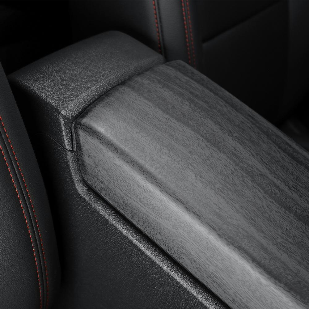 Carbon Fiber Center Armrest Box Cover Trim Car Interior Decor Accessories For Chevrolet Chevy Trax 2024-2025 Decor Accesso