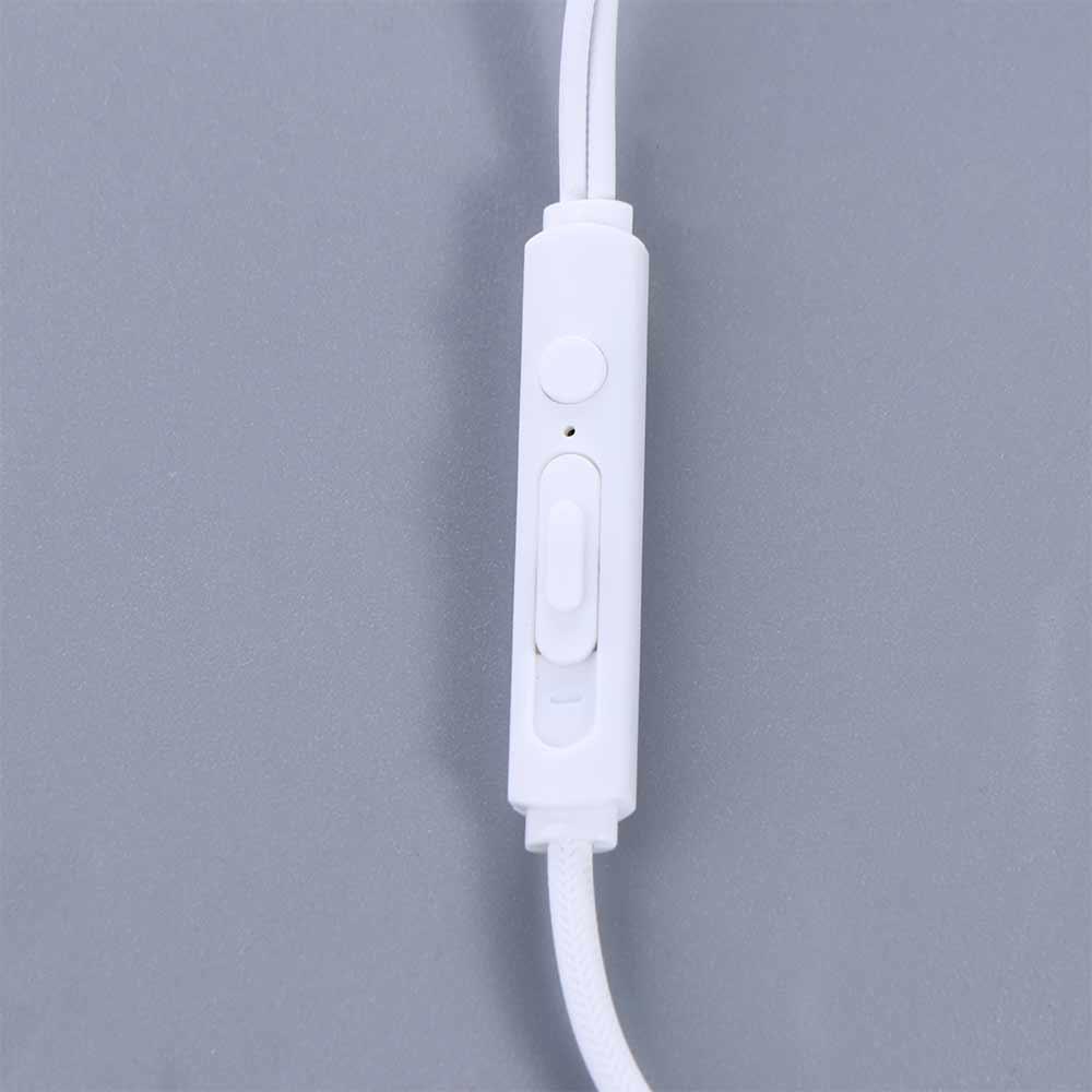 In Ear Type Stereo Earphones Stereophony Bass Earbuds 3.5mm Earphone Wired Headphone Wired Headset