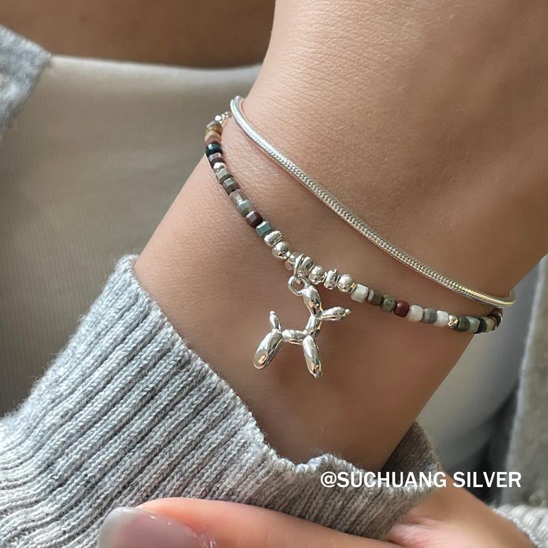 Браслет Su Chuang S925 из стерлингового серебра с натуральным камнем в виде собаки-шарика - Элегантный и уникальный дизайн со змеиной цепочкой для женщин