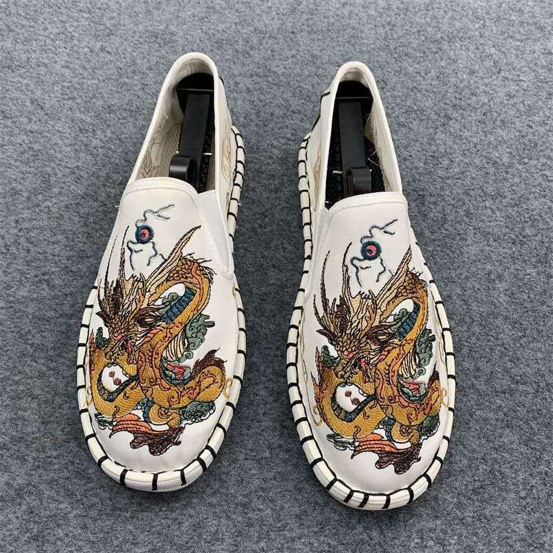 Embroidery Old Beijing Cloth Shoes Men'S Casual Canvas Shoes Men'S And Women'S Trends Korean Version Season Breathable Social Beans