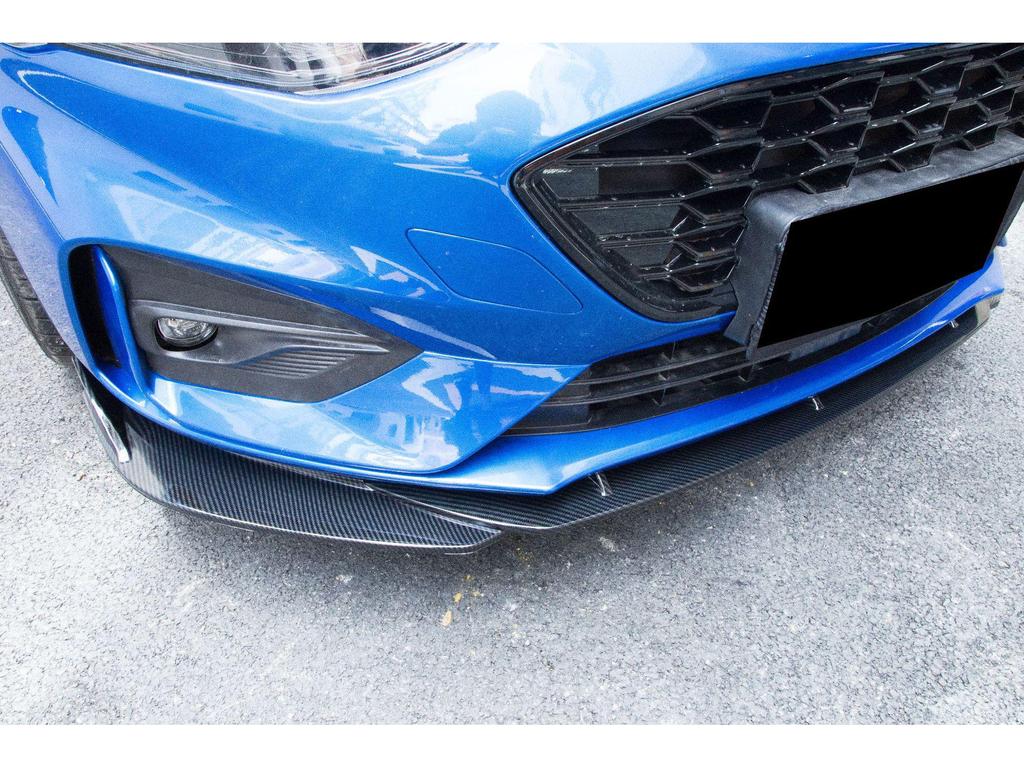 2019 Ford Focus Front Splitter Kit: Sporty Body Kit with Front Lip & Corner Splitter