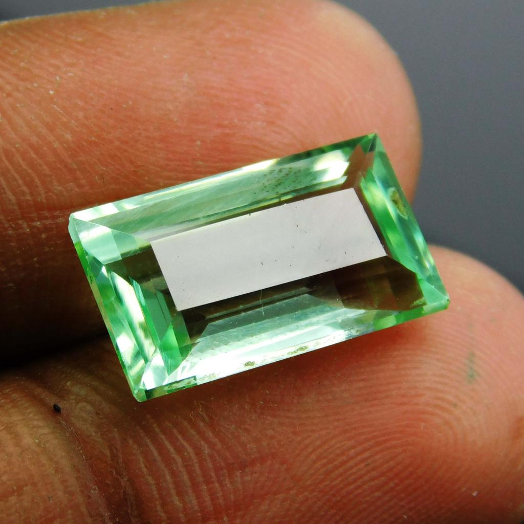 Beautiful 7.63 Ct NATURAL Montana Sapphire Emerald Cut Loose Gemstone