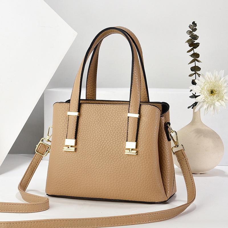 Chic Womens Handheld Pu Shoulder Bag With Inner Pocket For Outings Casual