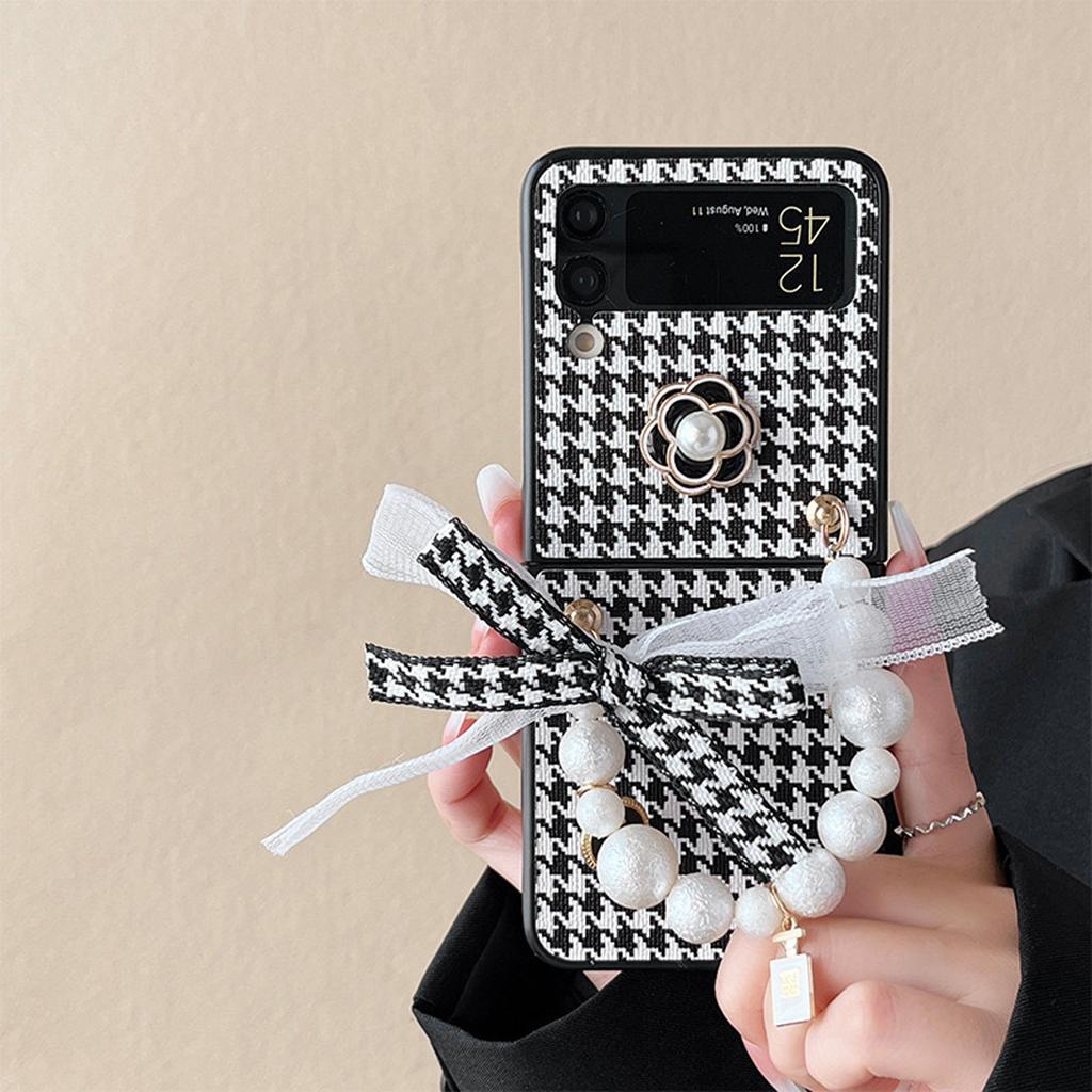 Black and White Check Pearl Camellia Phone Case for Samsung Galaxy Z Flip 3 4 5 Flip Folding Screen Portable Chain Phone Case