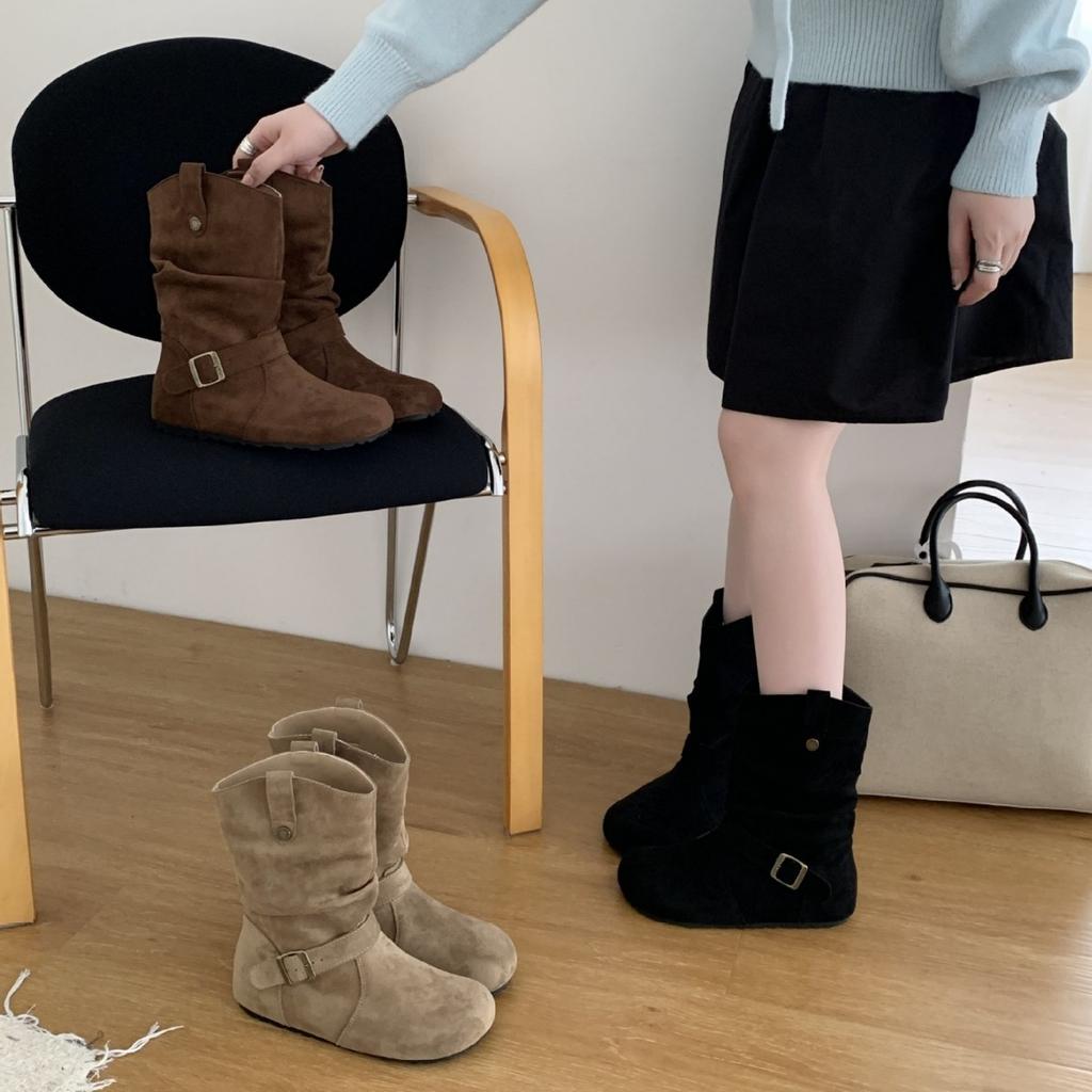 2025 winter new pleated stacking boots women's retro matte fleece western boots medium tube Martin boots inner heightening short boots