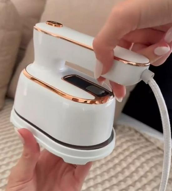 Вращающийся паровой утюг с двумя режимами для общежитий и дома