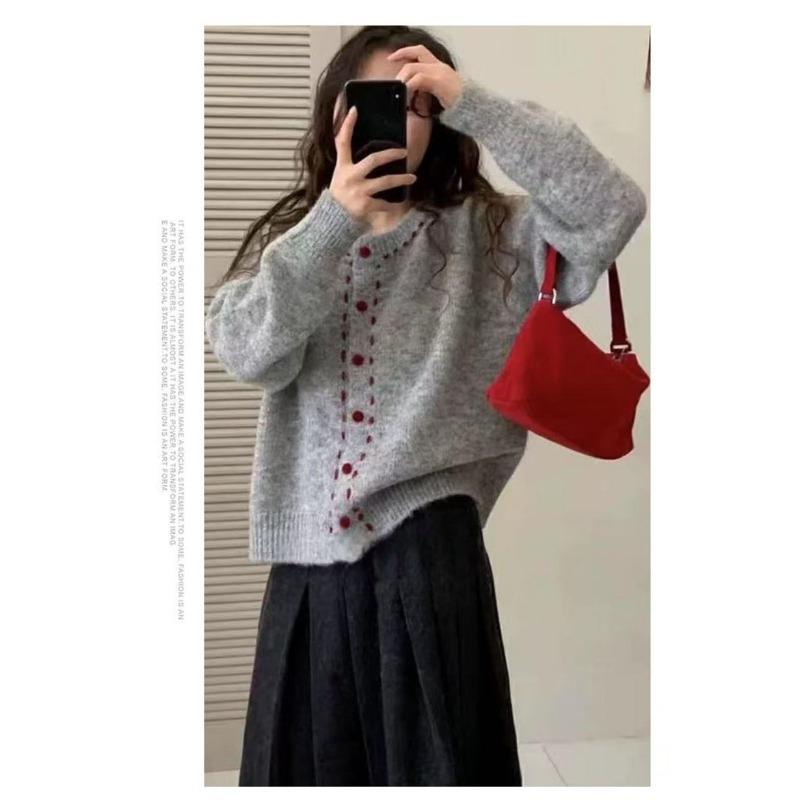 New Autumn and Winter Korean High-end Hand-stitched Round Neck Knitted Cardigan Design Sweater Jacket for Women