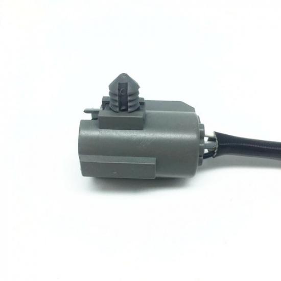 Oxygen Sensor Upstream  For 1997 1998 1999 Dodge Ram 1500 2500 3500 5.9L 8.0L