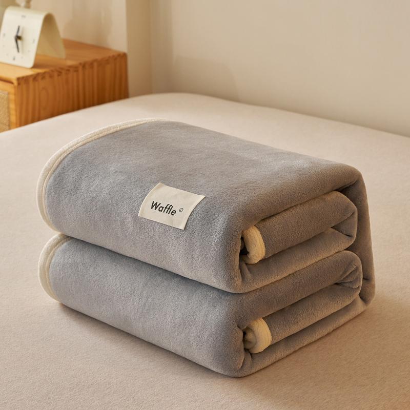 Mei Yun Ge Thickened Milk Velvet Multi functional Blanket