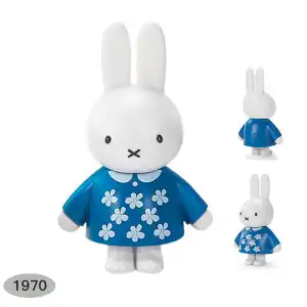 Kawaii Miffy Rabbit Doll Creative and Cute Little Rabbit Figurine Cartoon and Anime Accessory Toy Figurine Trendy Gift Girl