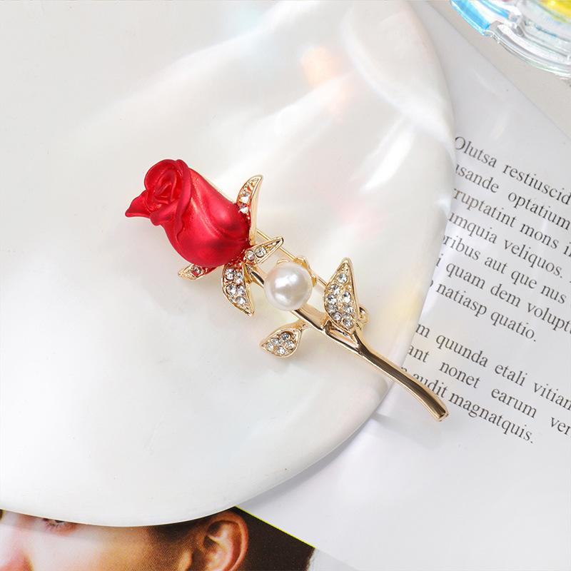 Rose Pearl Brooch Retro Elegance Temperament Suit Corsage Sweater Accessories