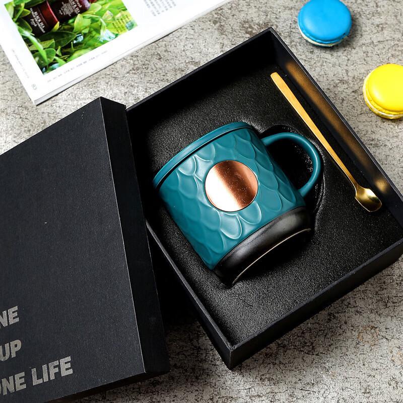 Tea Xun Ceramic Mug Set with Lid and Spoon