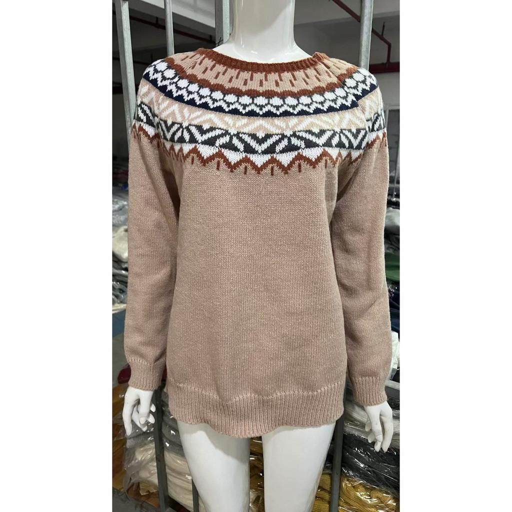 Women's Round Neck Color Blocked Loose and Fashionable Pullover Knitted Sweater for Autumn and Winter
