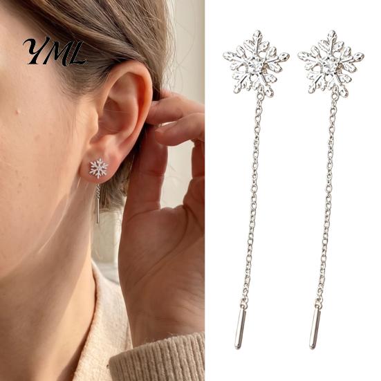 Versatile Alloy Ear Ornaments 1 Pair Snowflake Earrings for Women, Sparkling Dangle Earrings, Winter Long Studs Chain Line Drop Minimalist Christmas