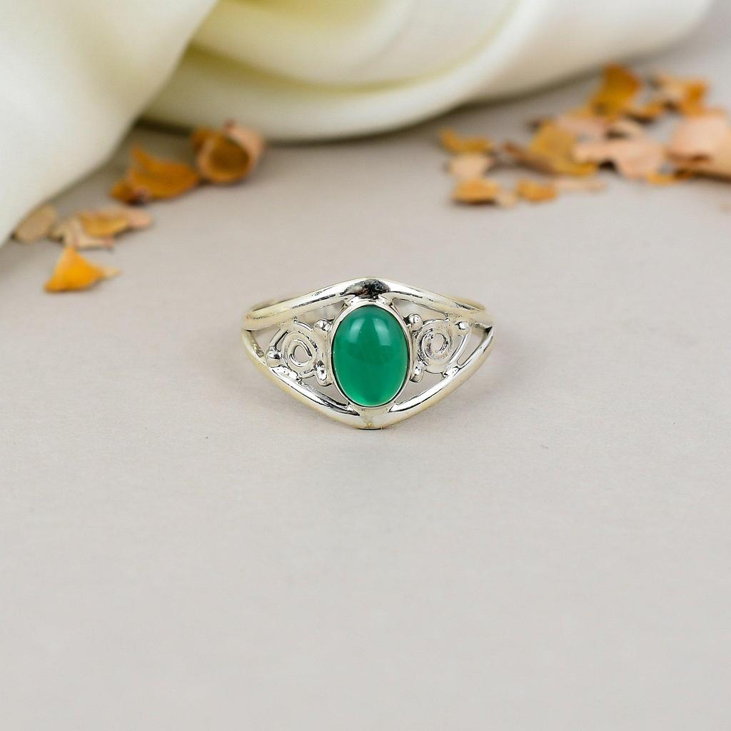 925 Sterling Silver Green Onyx Oval Shape Green Gemstone Ring For Women