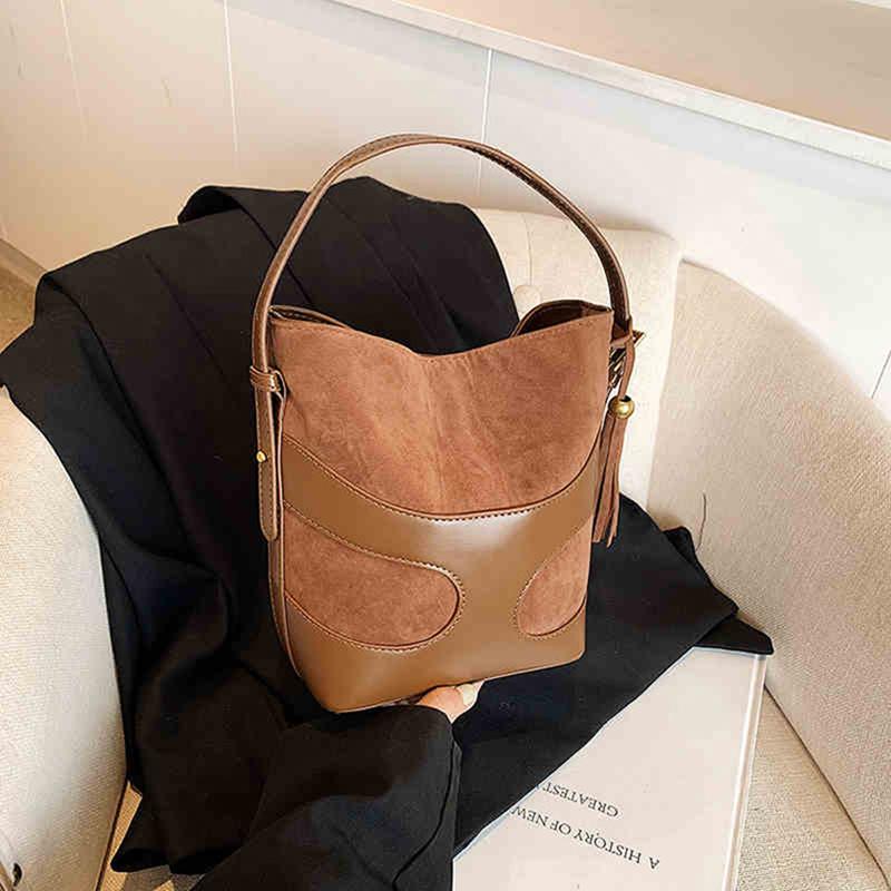 Матовые сумки на плечо большой вместимости для женщин, женская сумка через плечо, однотонная красная сумка, элегантная и повседневная, для поездок на работу, новая