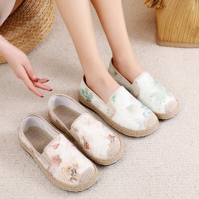 Весна 2025 года, новые женские туфли, ленивые туфли для рыбалки с одной педалью, удобные и дышащие, в китайском стиле, старые пекинские тканевые туфли для женщин