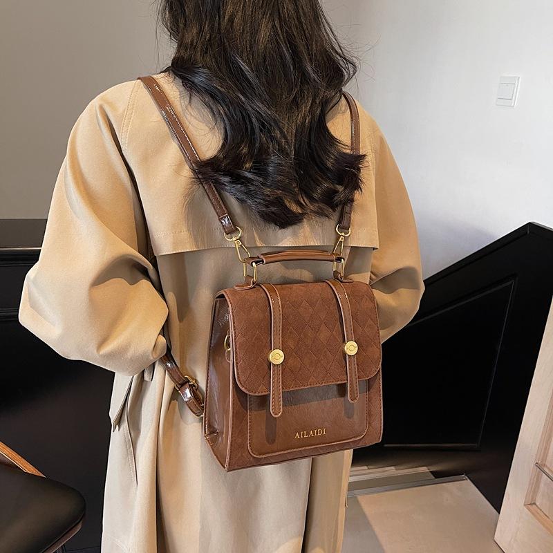 Премиальный ретро женский рюкзак 2025 новый контрастных цветов универсальный маленький рюкзак модный дорожный маленький школьный рюкзак